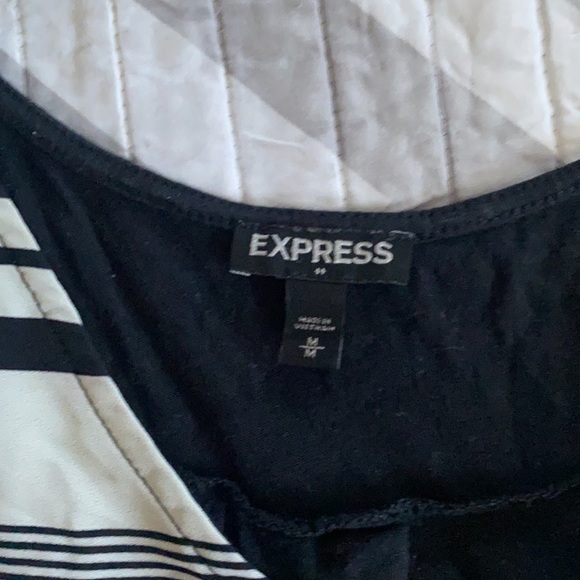 Express sleeveless top M - Picture 2 of 2
